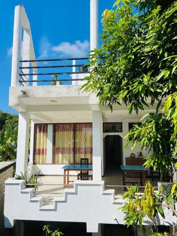 New Sandaru Villa Weligama Exterior photo
